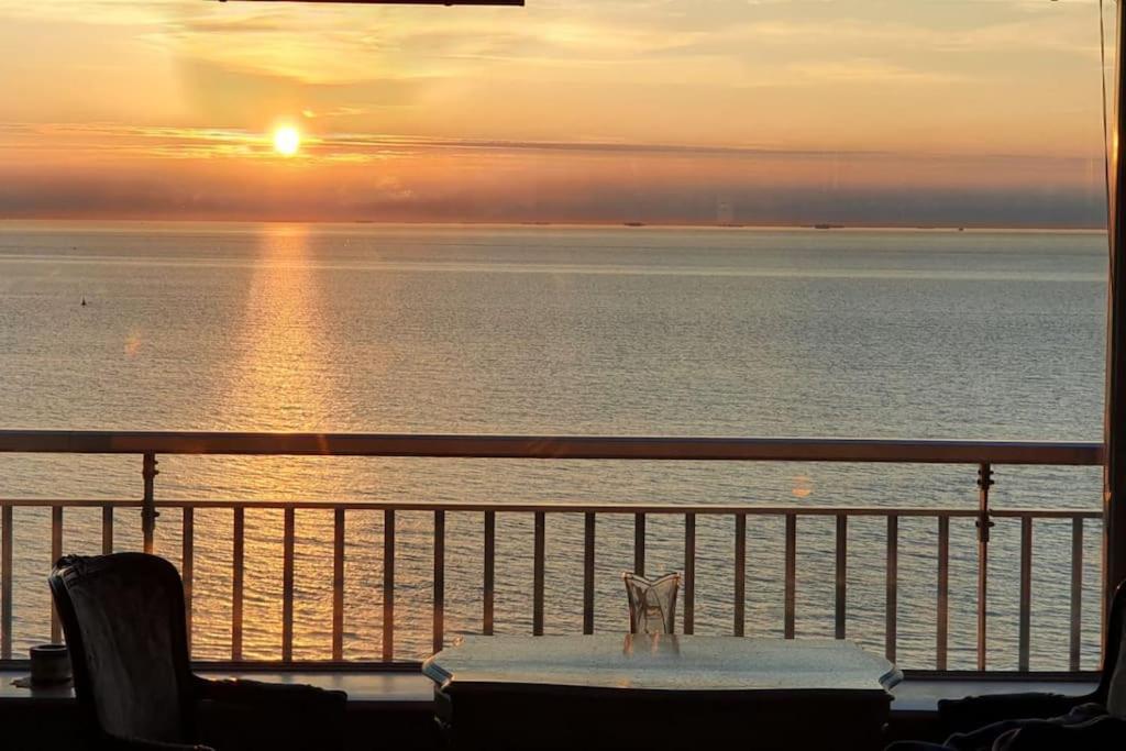 The Best Sea & City View Ostend - Parking Optional ภายนอก รูปภาพ